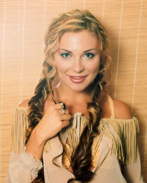 Лариса черникова певица биография фото