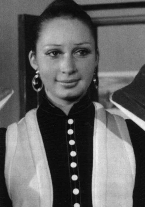 Татьяна васильева актриса фото в молодости в купальнике